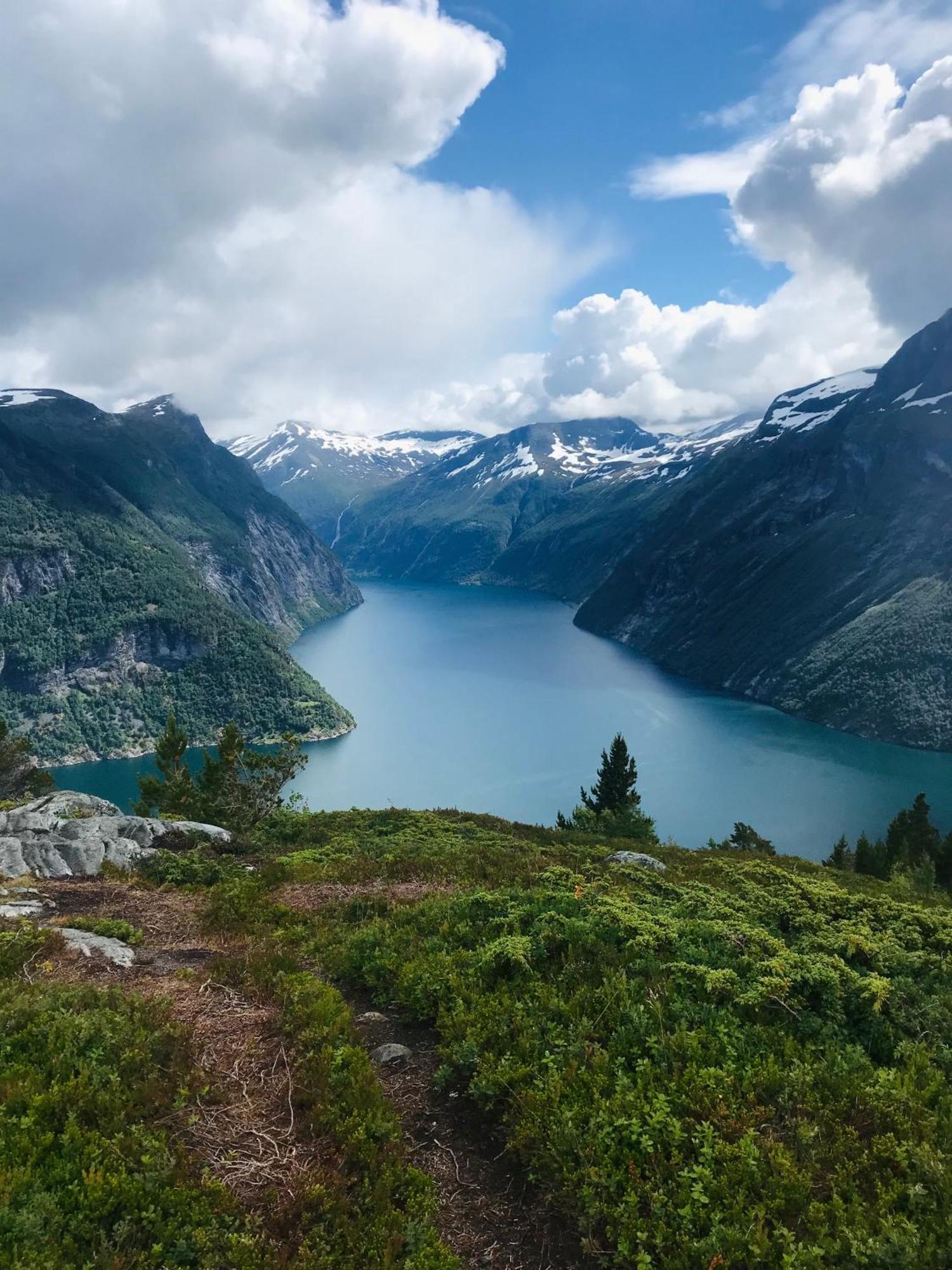 Central Mountain Penthouse Getaway, Strandafjellet Apartment Stranda  Bagian luar foto